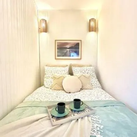 Apartment Rue Monmartre Opera Place Vandome Louvre *